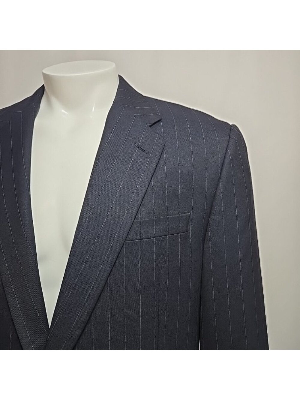 Hickey Freeman Blazer Mens Size 44R Loro Piana Tasmanian 130s Black Pinstripe